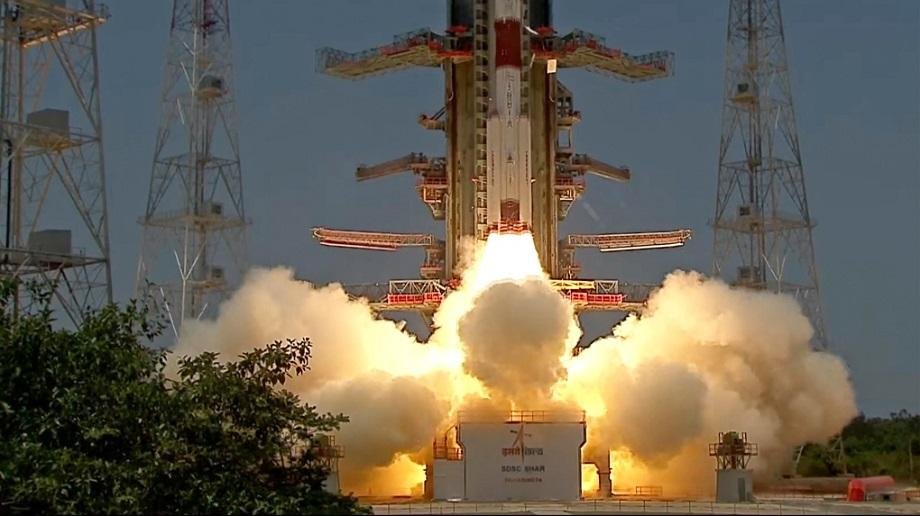 India launches its first space docking mission
