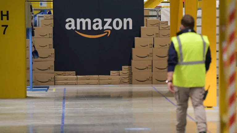The ‘economic blackout’ movement now wants you to boycott Amazon, starting today