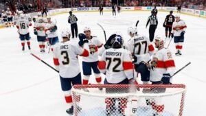 Florida Panthers complete series win over Carolina Hurricanes to secure 3rd consecutive Stanley Cup Final appearance