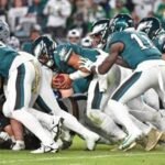 NFL owners decide not to ban controversial tush push play