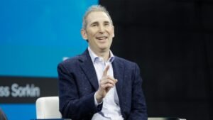 AI warnings are the hip new way for CEOs to keep their workers afraid of losing their jobs