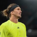 Alex Zverev reaches second round in Halle after coming to aid of injured spectator