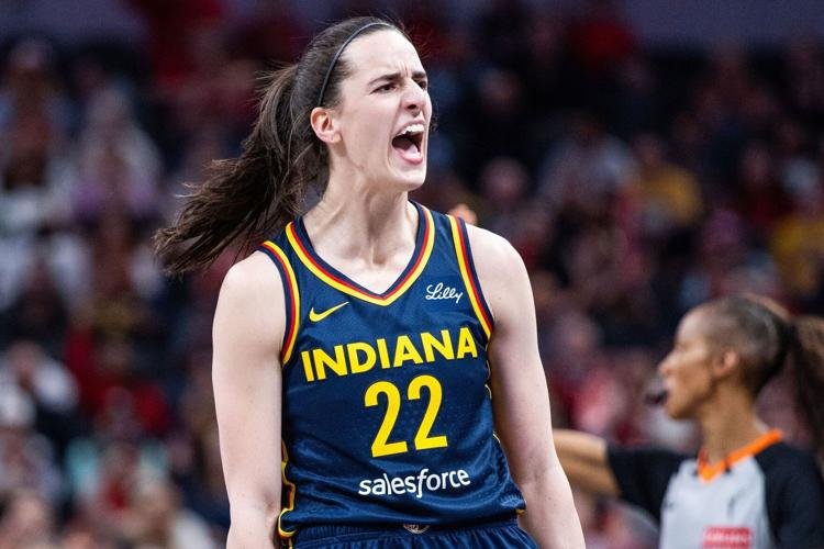 Caitlin Clark explodes for 32 points in return from injury as Indiana Fever hand New York Liberty first loss of season