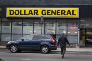 Dollar General’s gain could be a warning for America’s economy