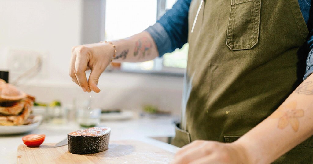 The Horse Salt Trick for Men A Blue Horse Salt Recipe for Enhancing