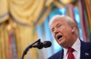 In Iowa, Trump’s agenda collides with 2028 ambitions