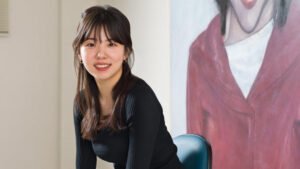 This South Korean artist is turning strangers’ Instagram posts into portraits
