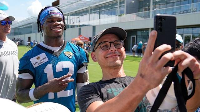 ‘I bring the juice every day’: Heisman Trophy winner Travis Hunter is having a blast during first NFL minicamp