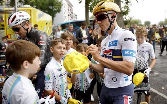 Cycling like a pro… for a day: How amateurs measure themselves up to pros on one of the world’s toughest stages