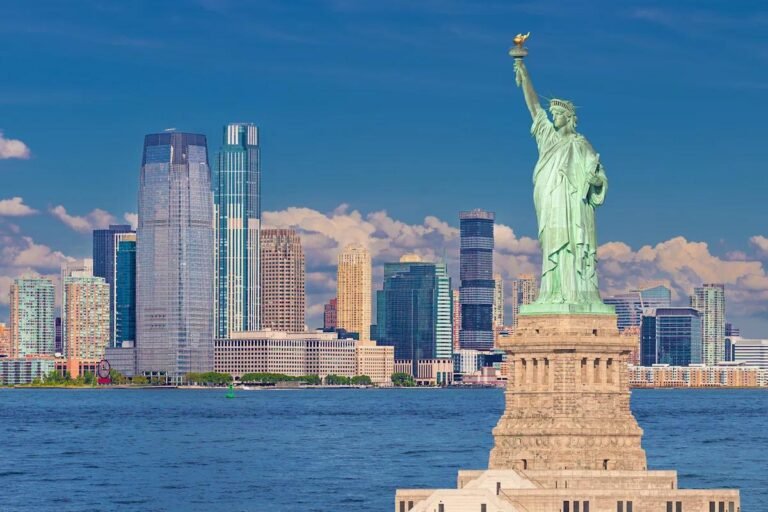 The “self-inflicted wound” to U.S. tourism that is causing disappointment and anger among some Americans