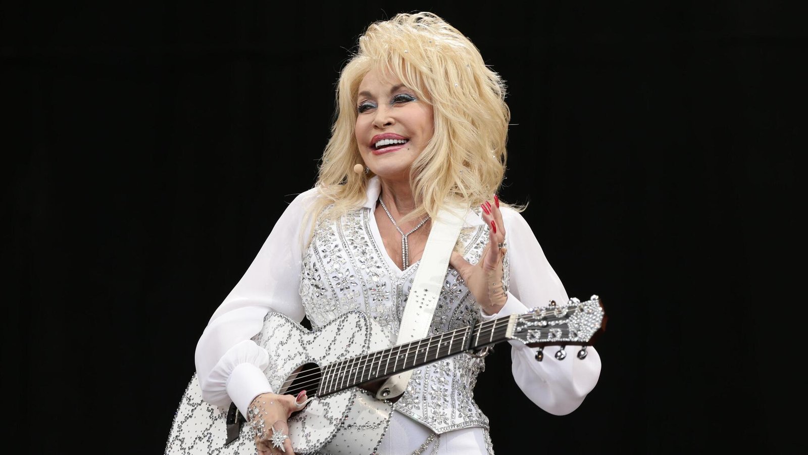 Dolly Parton’s Estate Seeks Restraining Order Against Bryan Seaver