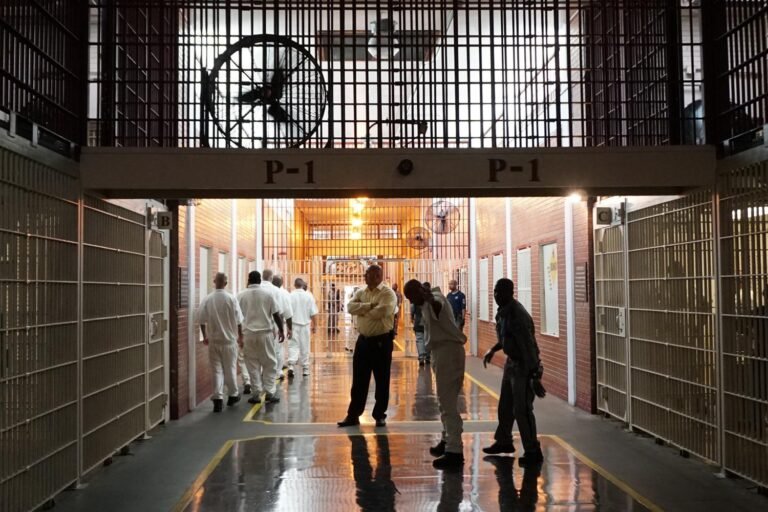 Federal Judge Orders Texas Prisons to Add Air Conditioning by 2029